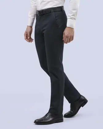 Pantalón de vestir slim fit azul cooling comfort manhattan